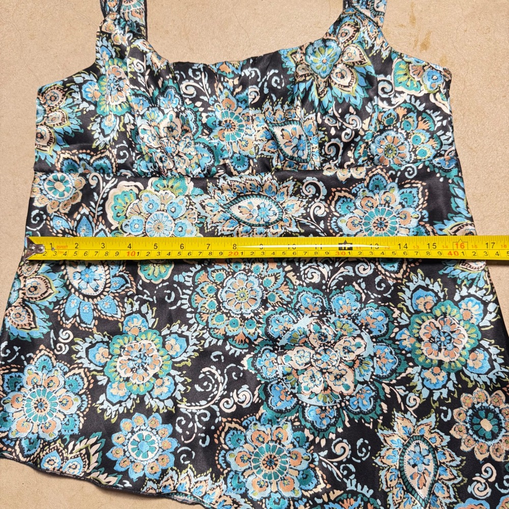 Self Esteem Womens Paisley Floral Asymmetrical Hem Tank Top - Picture 5 of 7